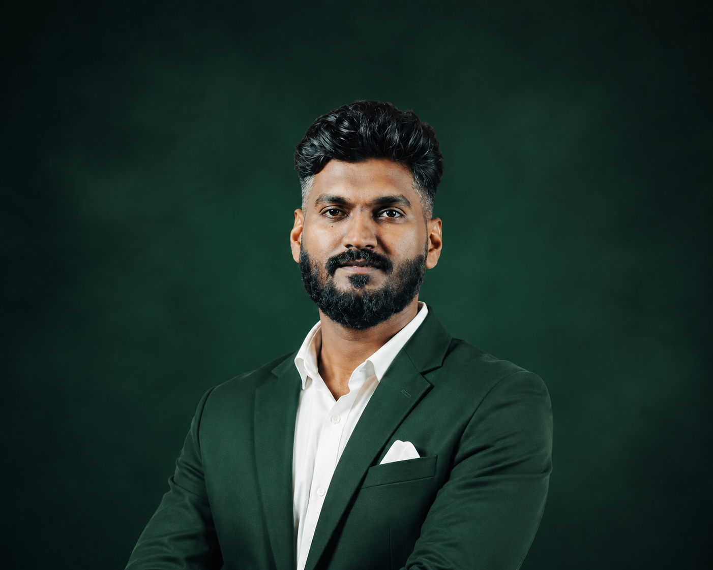 NAJEEB SANALIYAR — Perfume Making Trainer